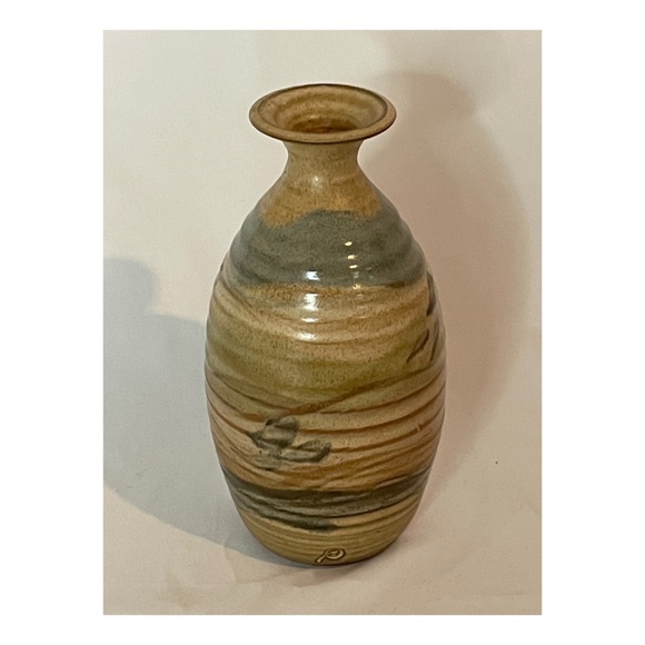 SOLD Small Studio Pottery Swirl Vase Signed by Artist Sarah Culbreth - Picture 1 of 6